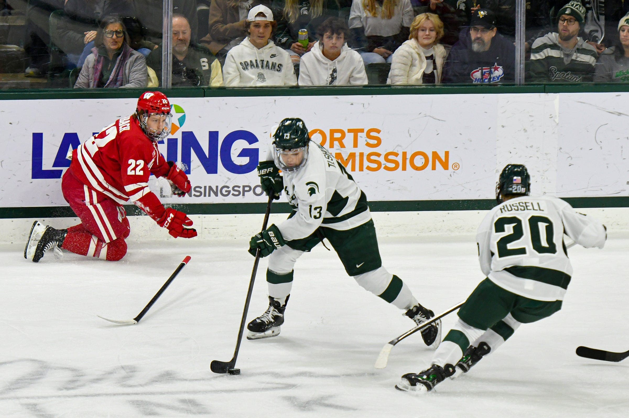 Iced Hate: A top 3 matchup between Michigan State and Michigan (Preview)
