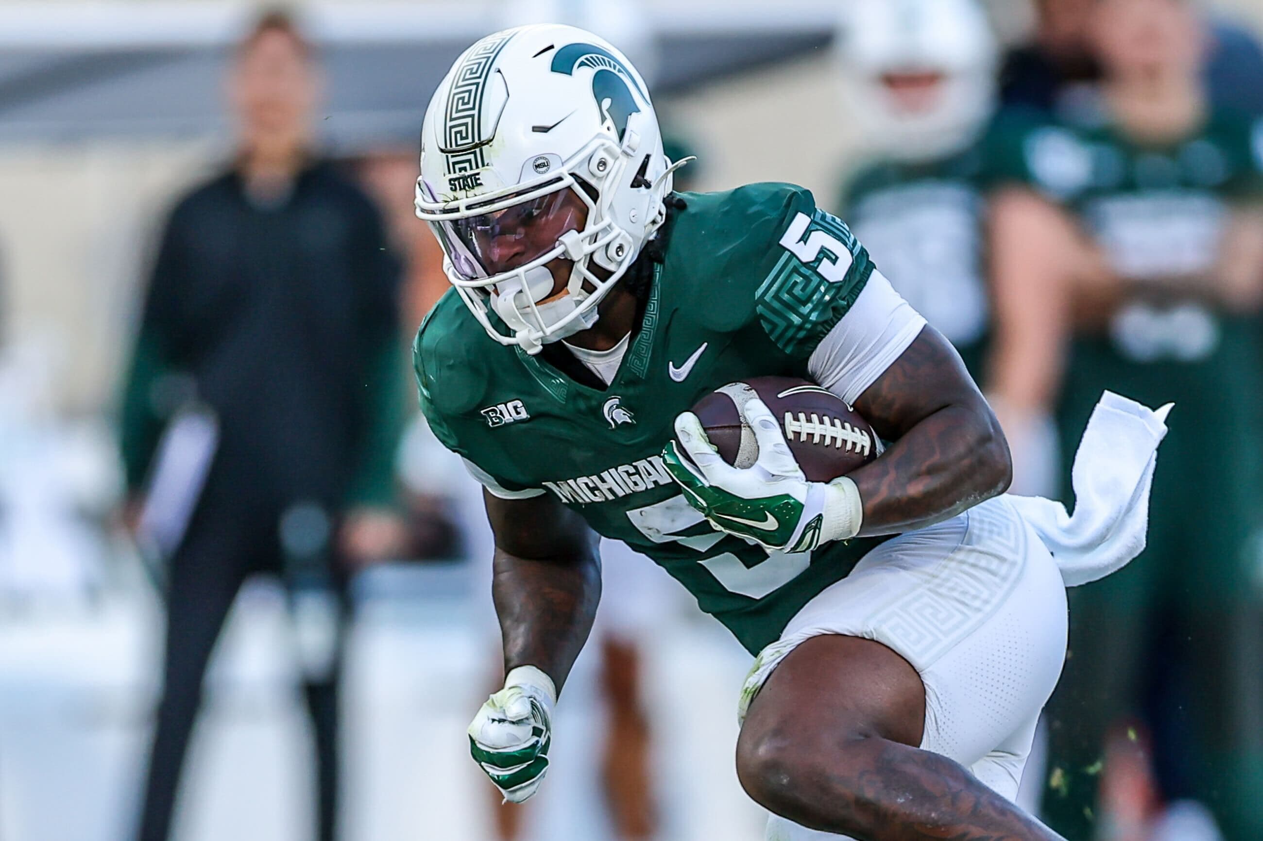 Sophomore rushing duo, veteran receiver fuel Michigan State offense in season opening win article image from Spartans Illustrated