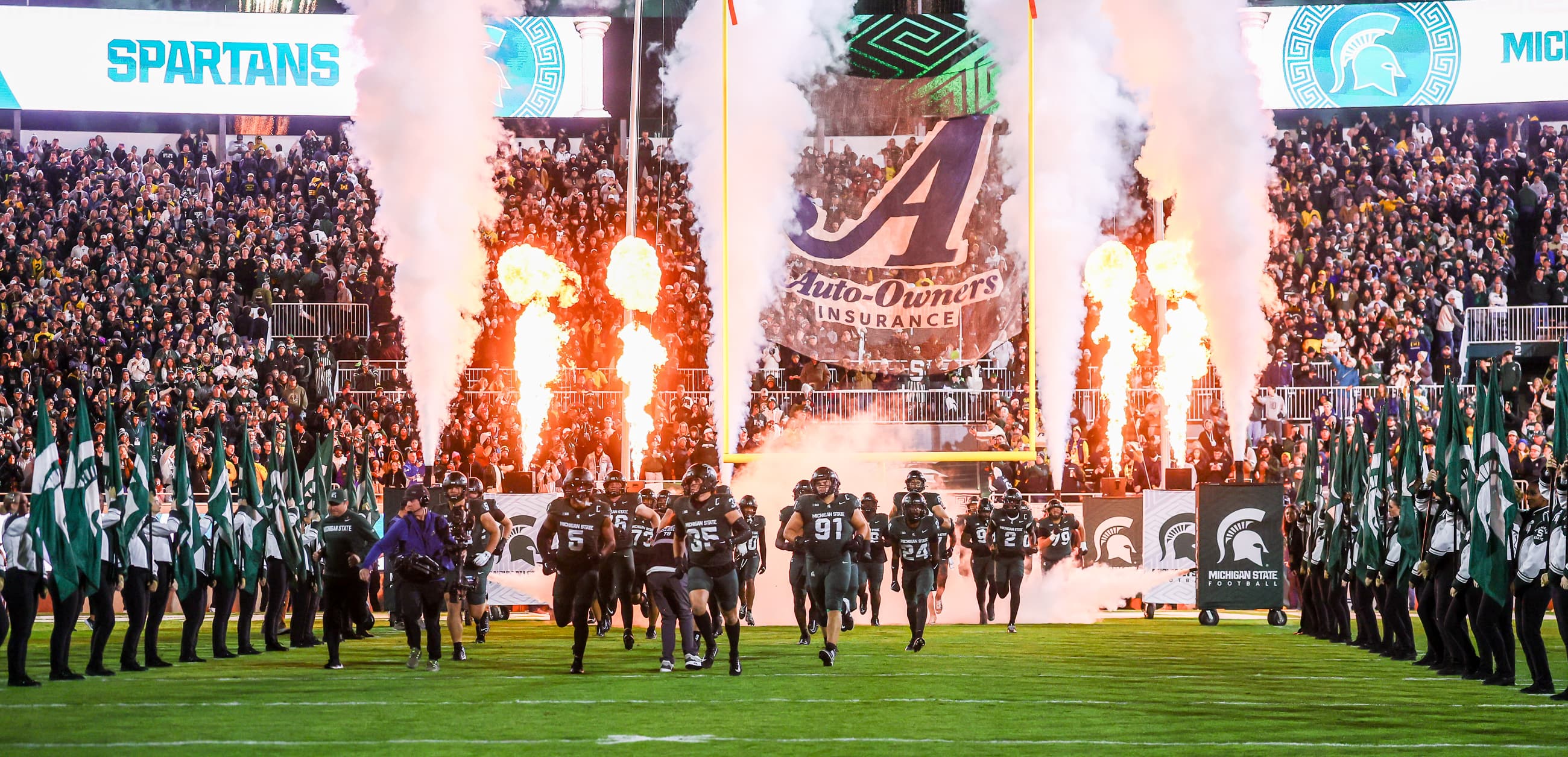 Jonathan Smith wants to celebrate with a win for his seniors  article image about Michigan State