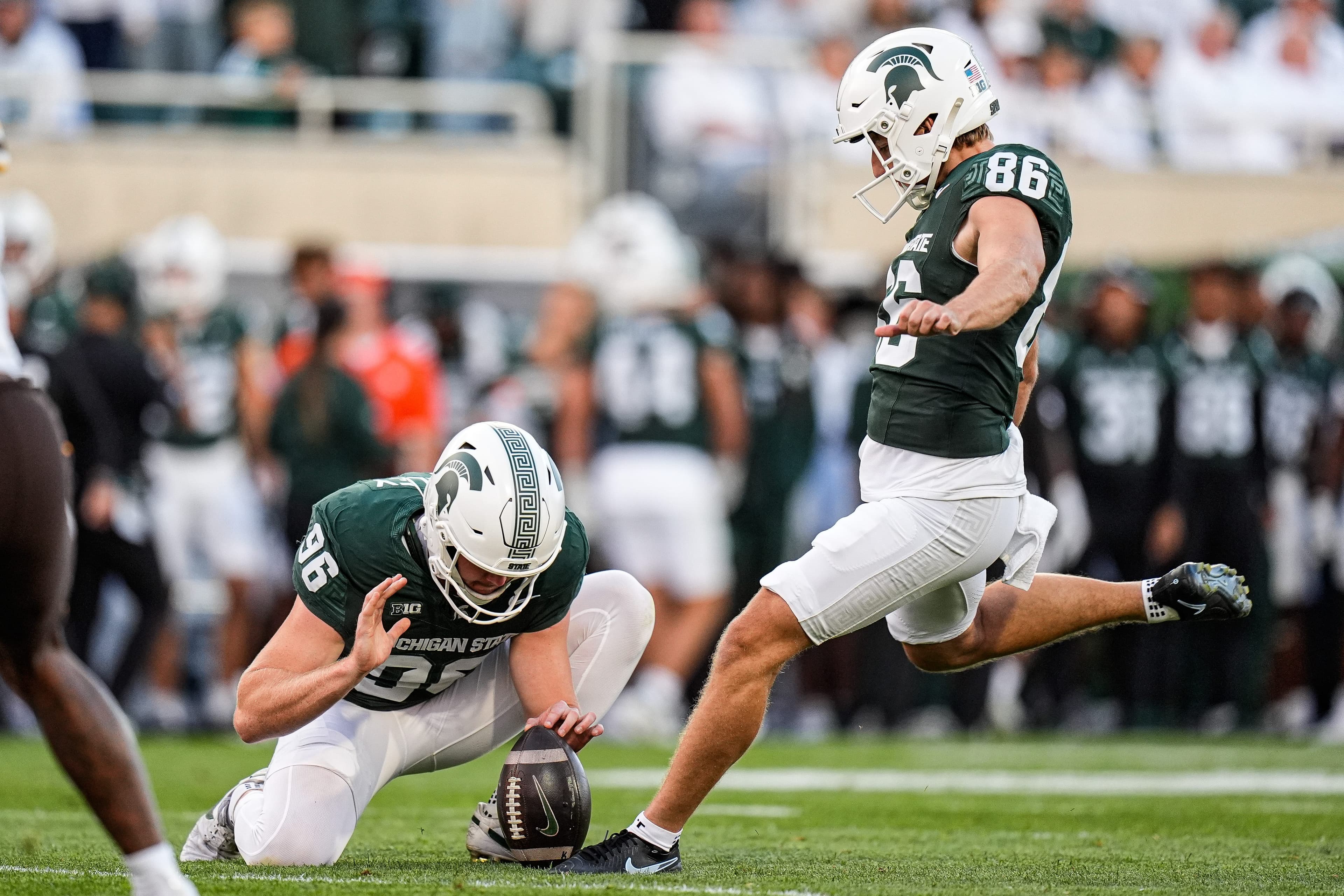 Lamp posts, long shots, and blind faith: How Blake Sislo kicked his way to Michigan State article image about Michigan State Football