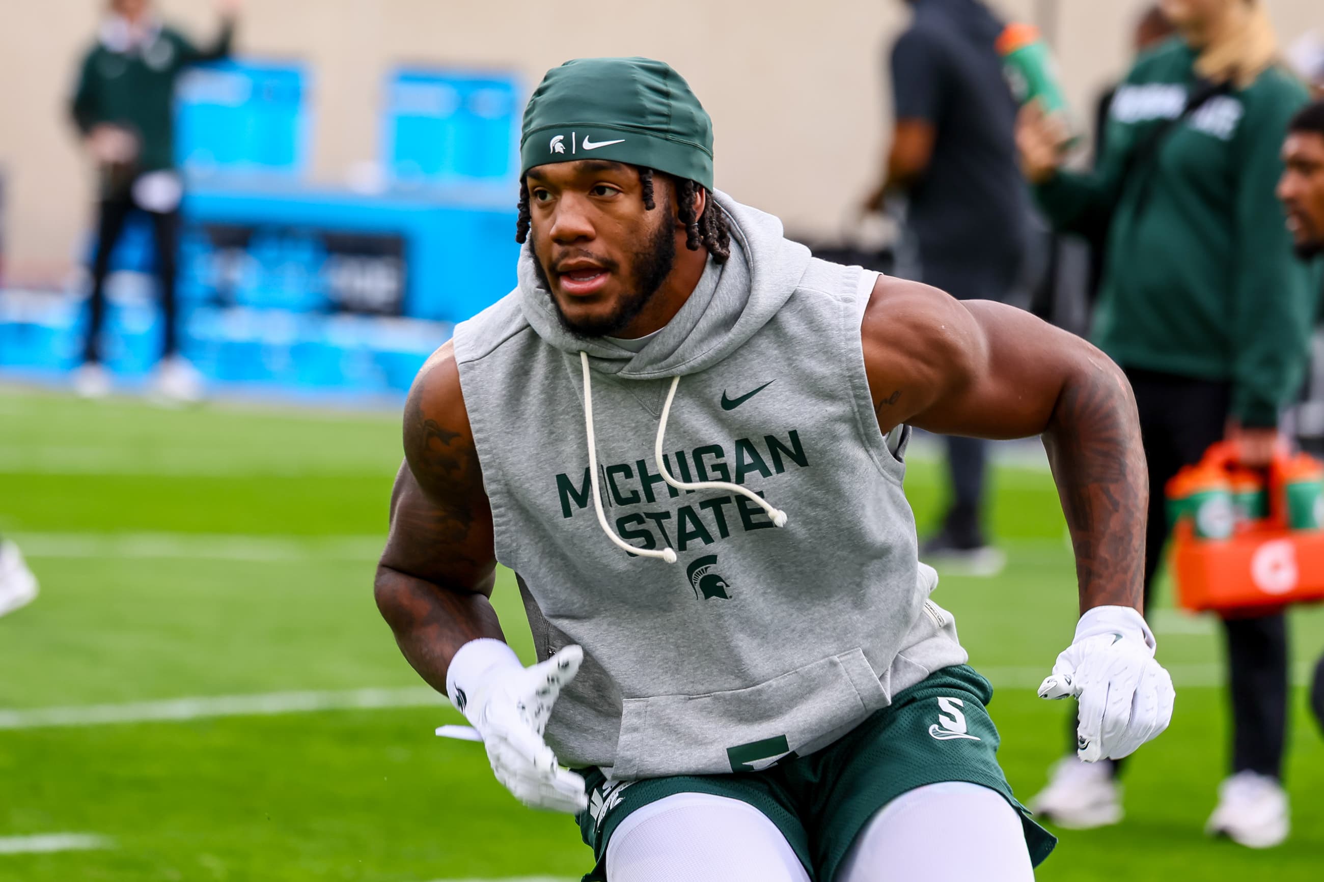 Michigan State LB Jordan Hall reinforces his belief in his team article image from Spartans Illustrated