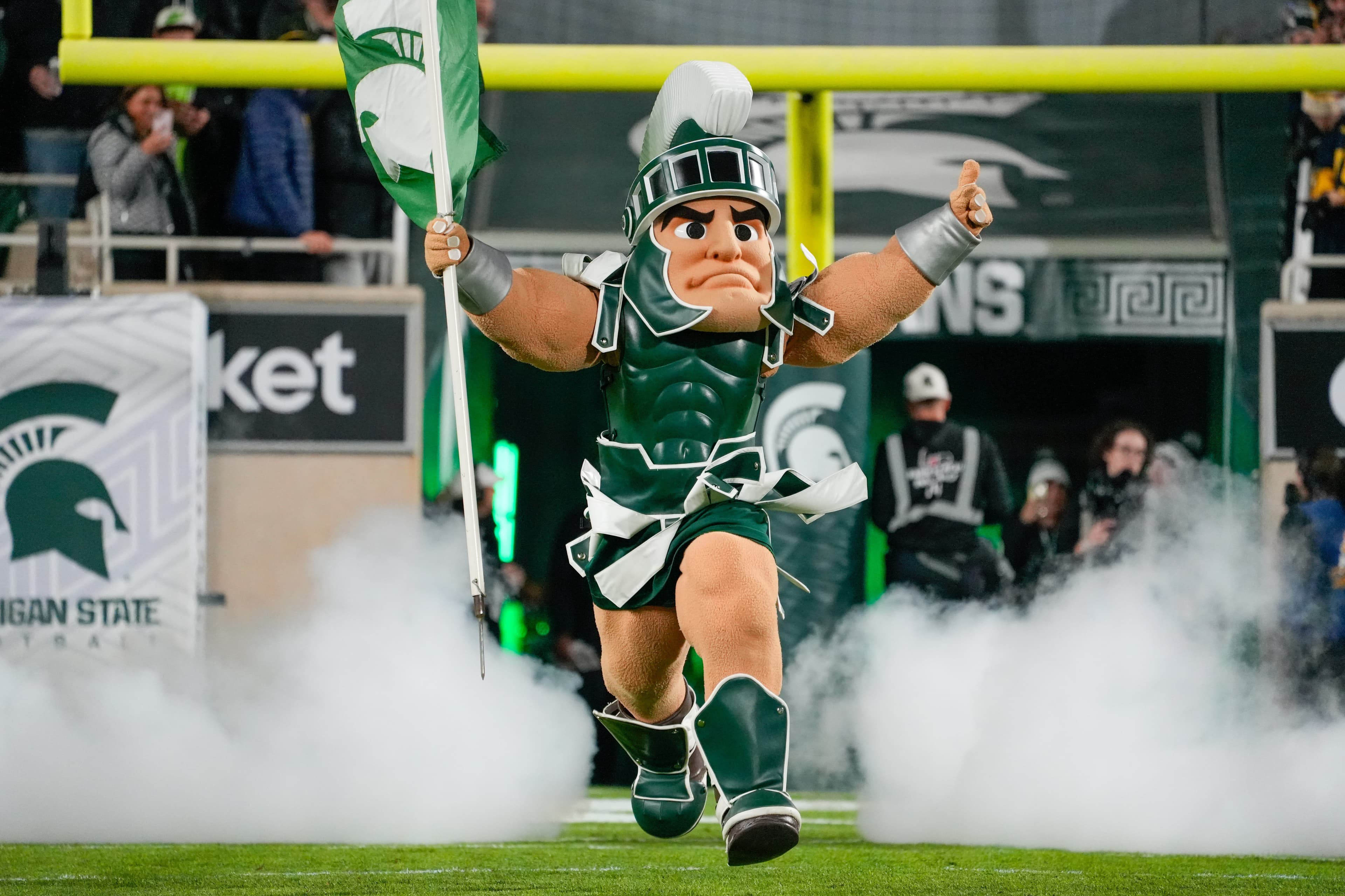 Michigan State hires veteran Colin Johnson as assistant offensive line coach article image about Ball State