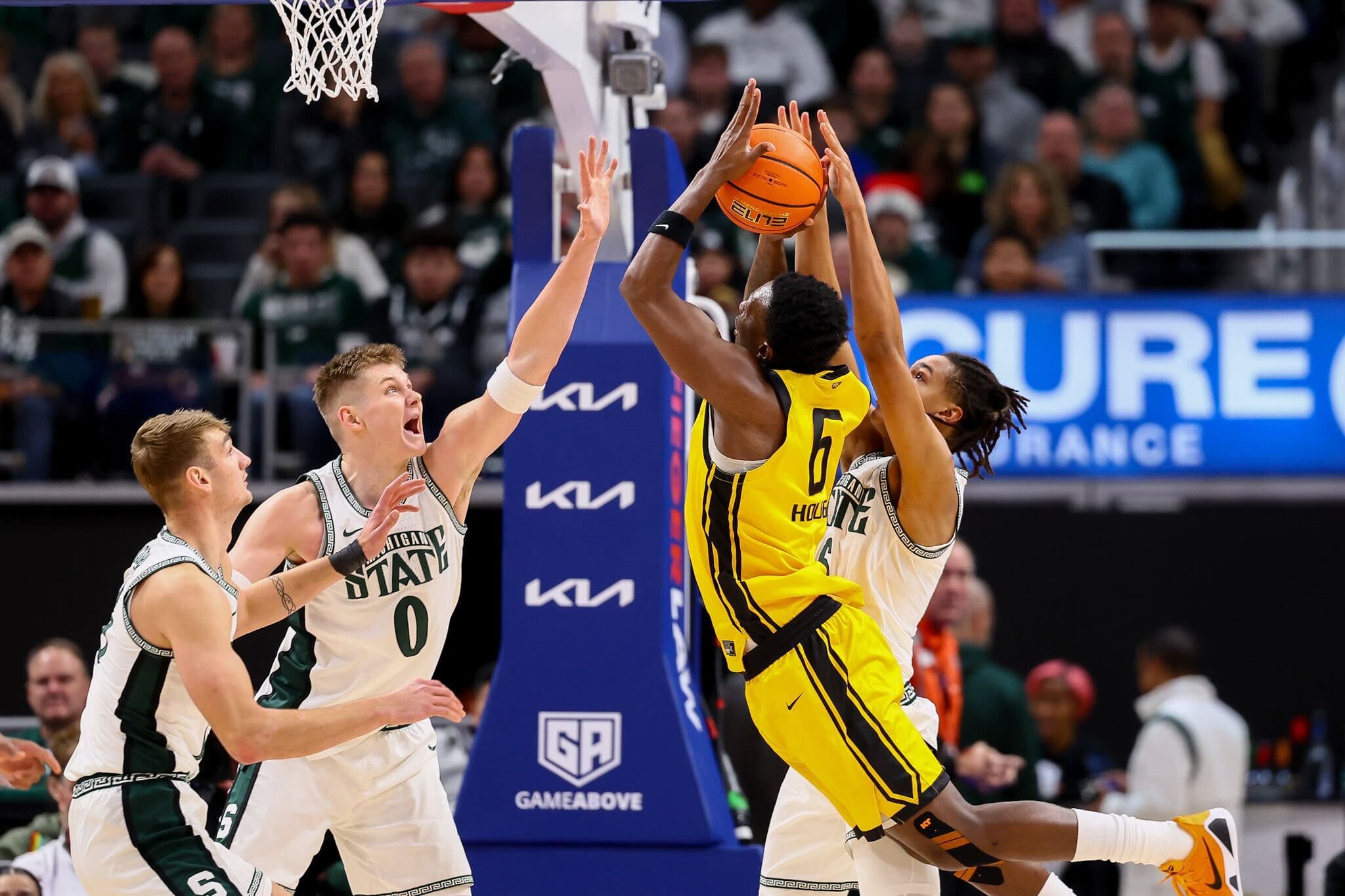 Coen Carr, Jaxon Kohler power Spartans in victory over Oakland article image about Michigan State Basketball