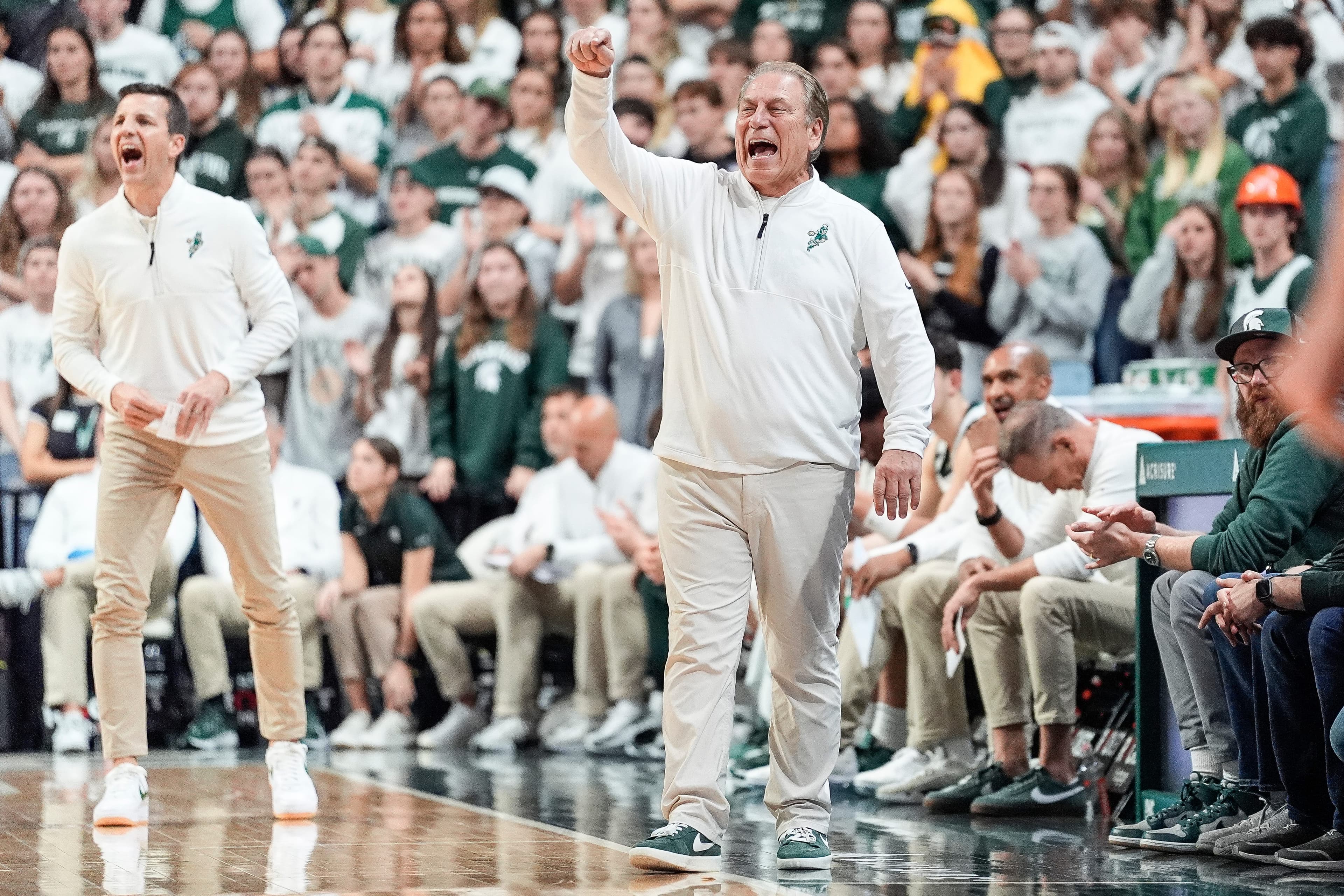Michigan State men's basketball signs four top-85 prospects in 2026 class article image about Carlos Medlock Jr.